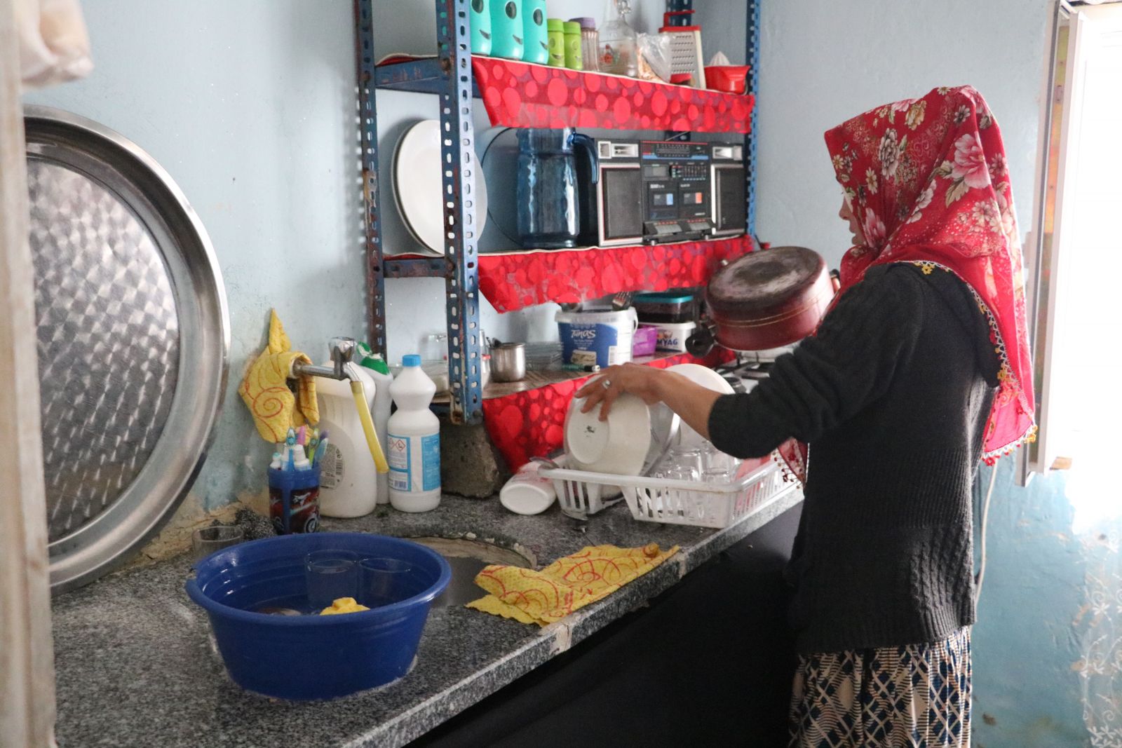 4 çocuk annesi kadının yardım çığlığı yürek burktu