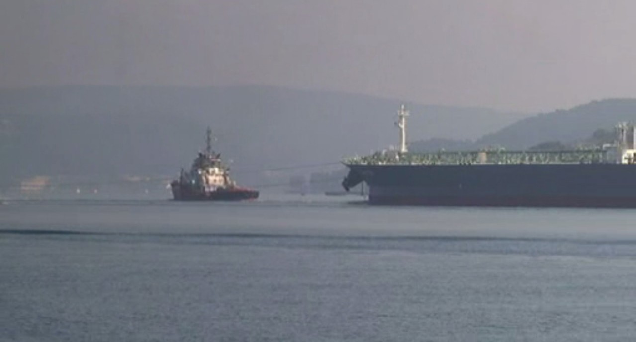 Son dakika! İstanbul Boğazı gemi trafiğine kapatıldı