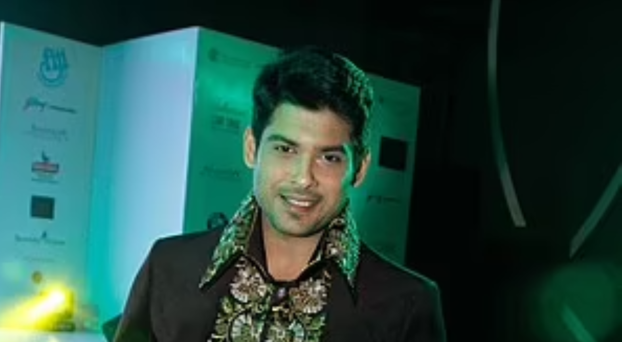 Hindistanlı film yıldızı Siddharth Shukla hayatını kaybetti Hindistanlı film yıldızı Siddharth Shukla hayatını kaybetti