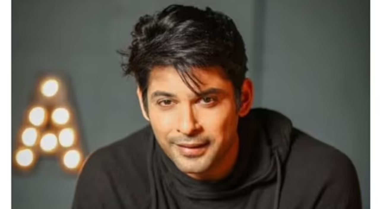 Hindistanlı film yıldızı Siddharth Shukla hayatını kaybetti Hindistanlı film yıldızı Siddharth Shukla hayatını kaybetti