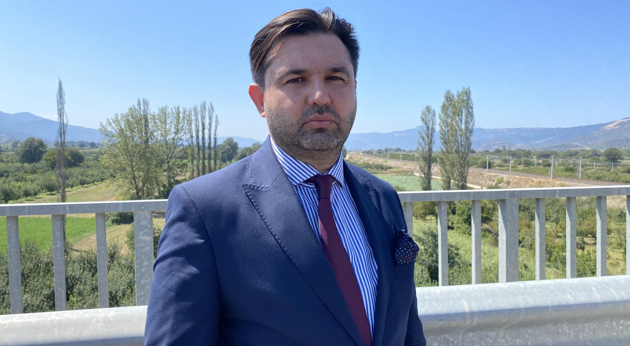 Uçak düştü iddiası şehri karıştırdı! Tüm ekipler harekete geçti Uçak düştü iddiası şehri karıştırdı! Tüm ekipler harekete geçti