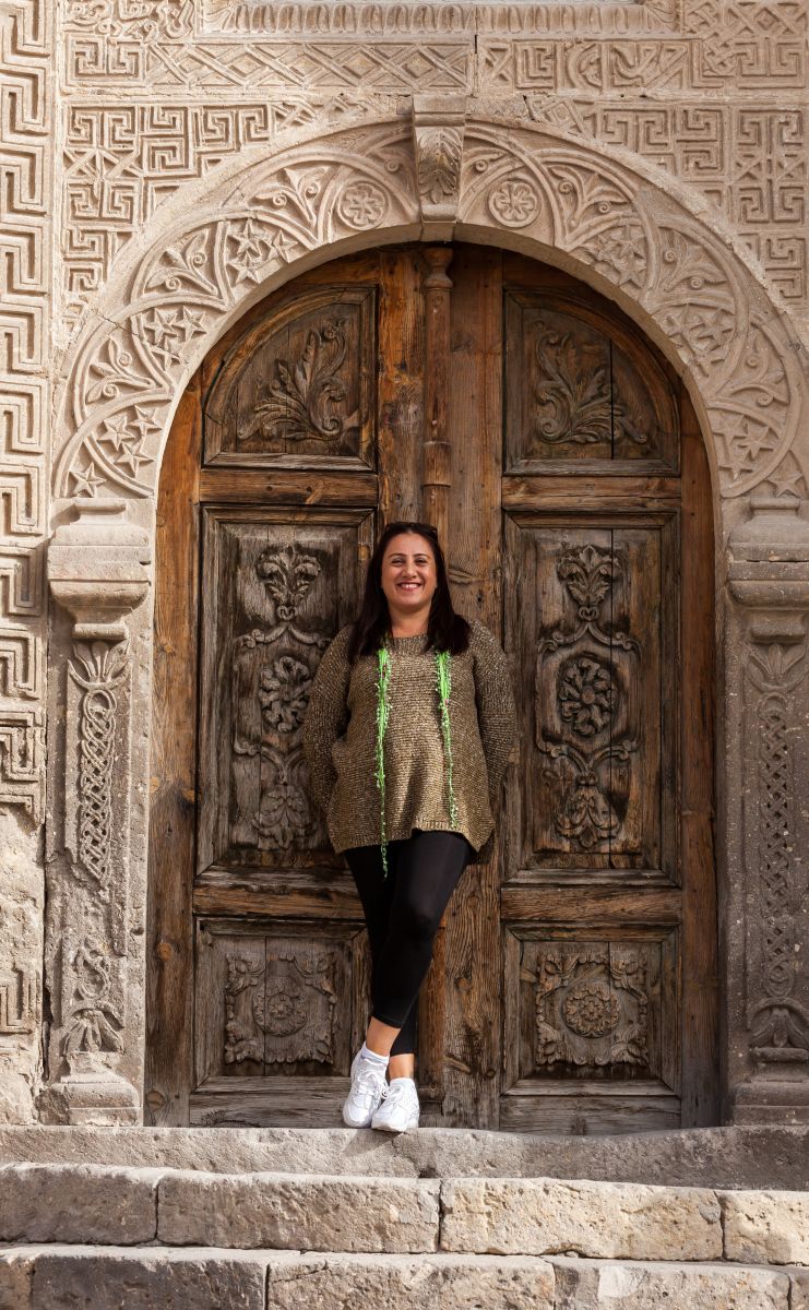 Birgül Ulusoy: Hikâyelerin omurgasıyız