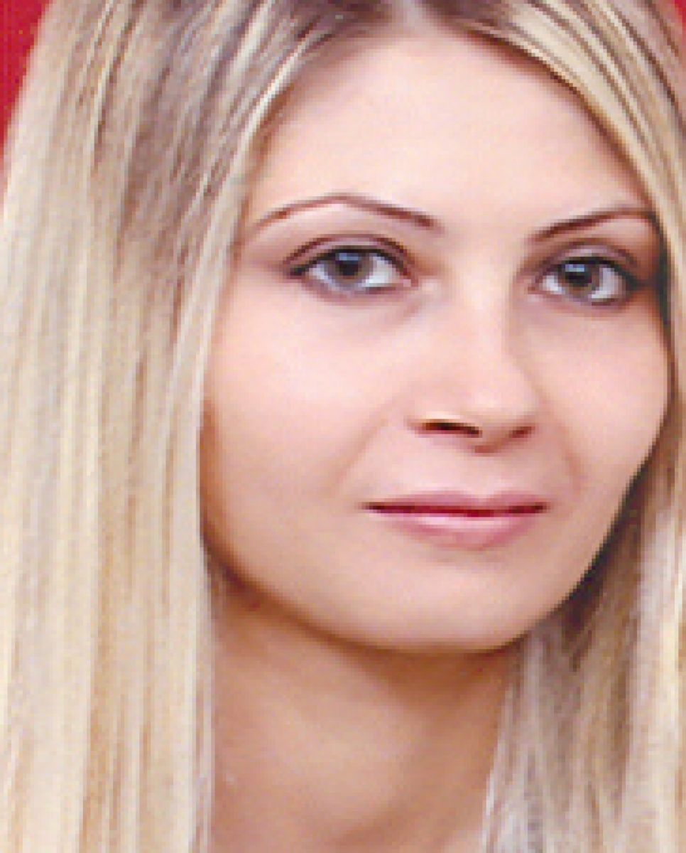 Kazada ölen açıköğretim bürosu çalışanı son yolculuğuna uğurlandı