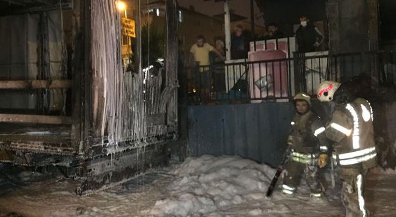 Park halindeki iki tırı alev topuna çeviren yangını tır sürücüsünün çıkardığı ortaya çıktı