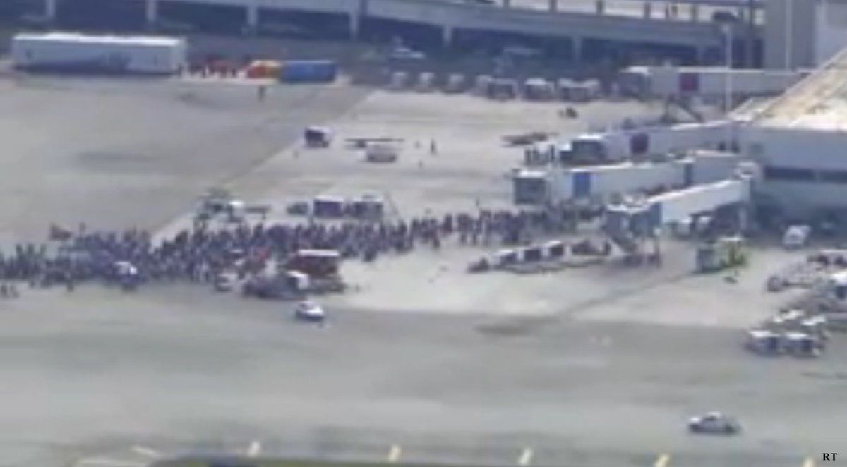 ABD'de havalimanında silahlı saldırı