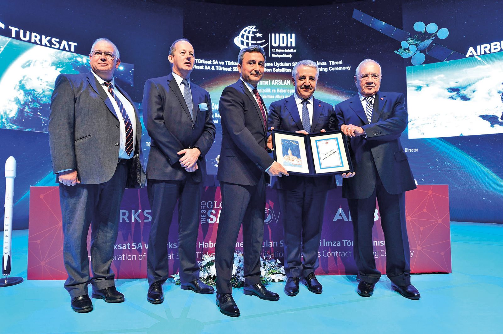 Yerli uydumuz da astronotumuz da olacak