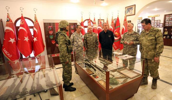 Milli Savunma Bakanı Akar'dan Kıbrıs mesajı