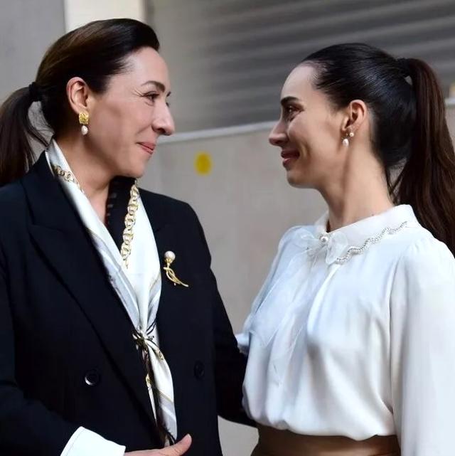 Alya'nın değişimi bu hafta Kırmızı Oda'ya damga vuracak