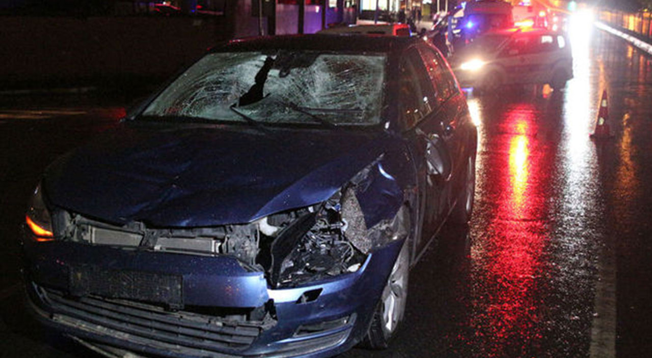 Karşıdan karşıya geçmek isteyen 3 kişi feci şekilde can verdi!