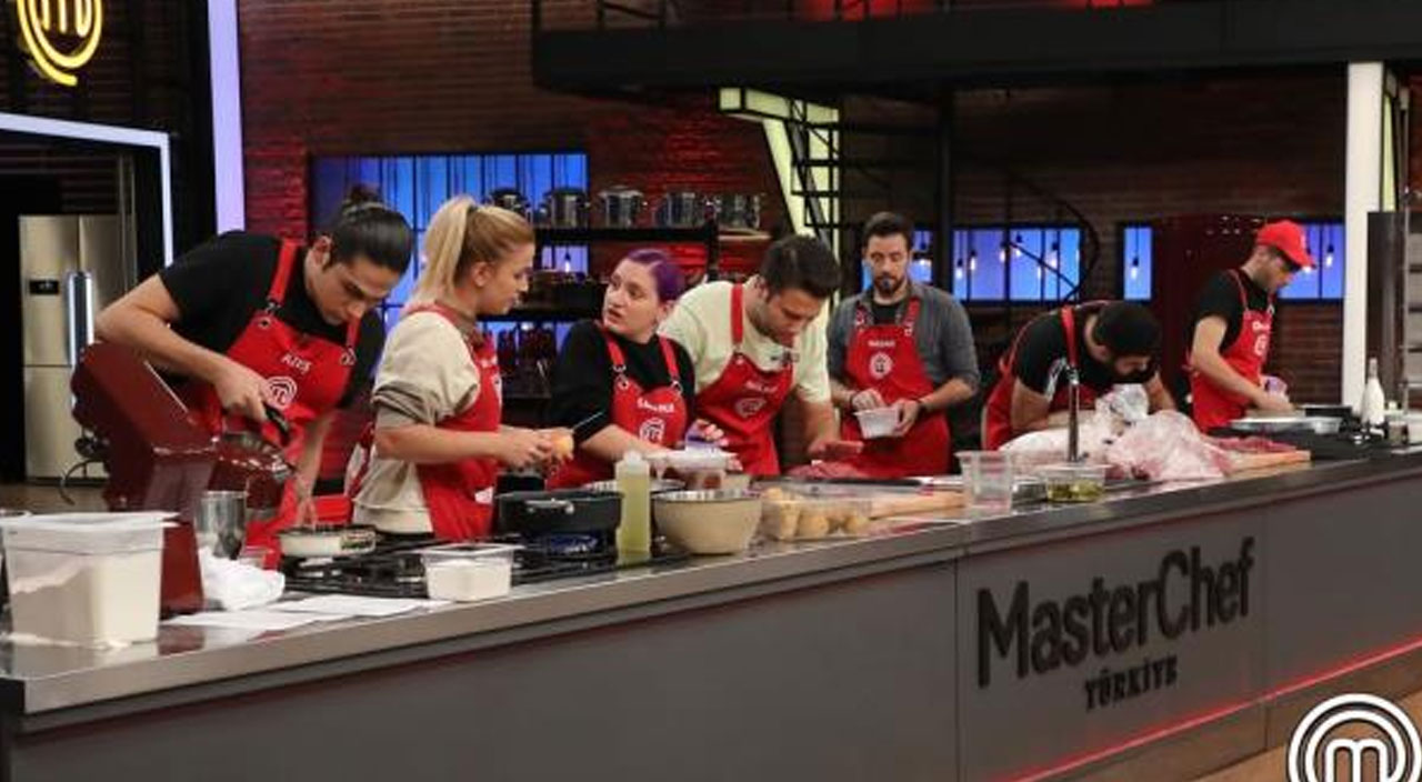 MasterChef Türkiye’de bir ilk! Kırmızı takım rakibini farklı geçti