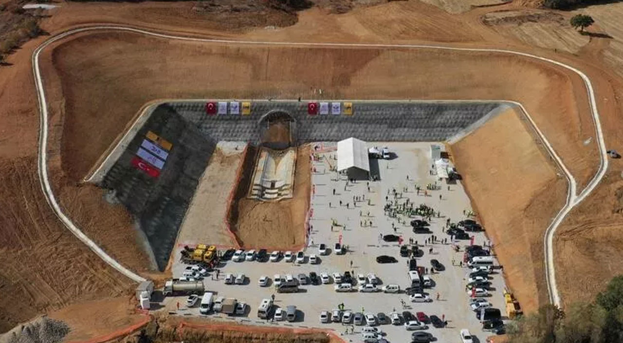Türkiye'nin en geniş TBM tüneli! Düzenlenen törenle ilk ışık göründü