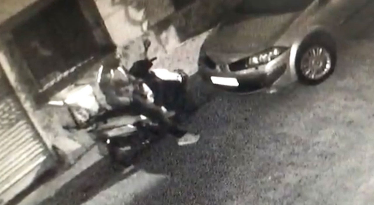 Eski nişanlısını defalarca tehdit etti! Dayanamayıp motosikletini yaktı