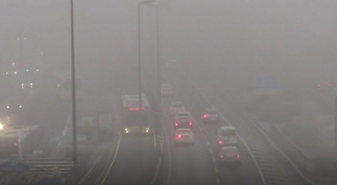 İstanbul güne sisle başladı: 15 Temmuz Şehitler Köprüsü görünmez hale geldi