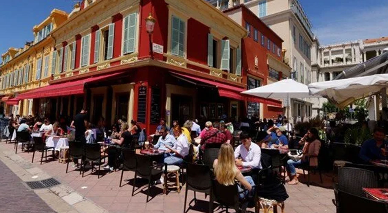 Avusturya’da kafe ve restoranlara aşı zorunluluğu getirildi