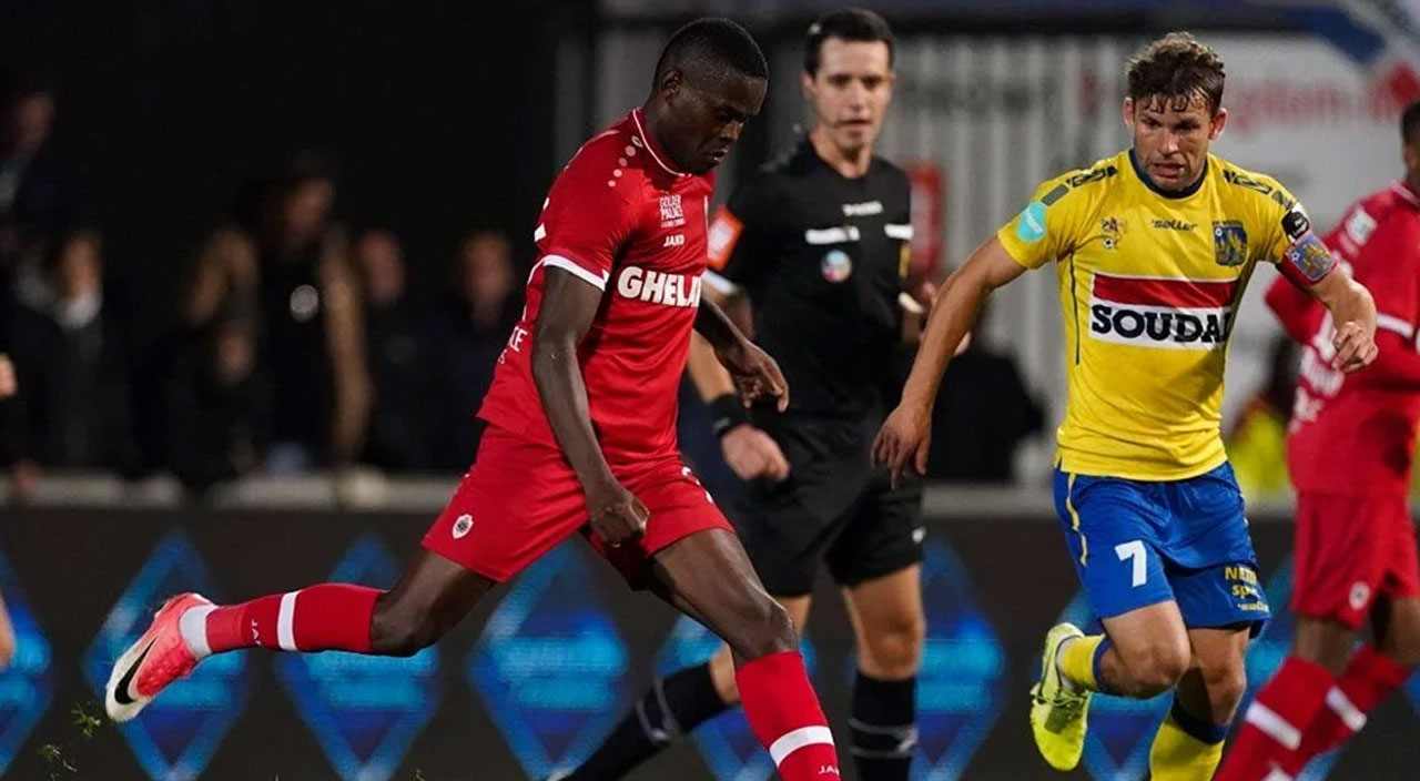 Madagaskar ordusundan otel baskını: Eski Fenerbahçeli Samatta rehineler arasında