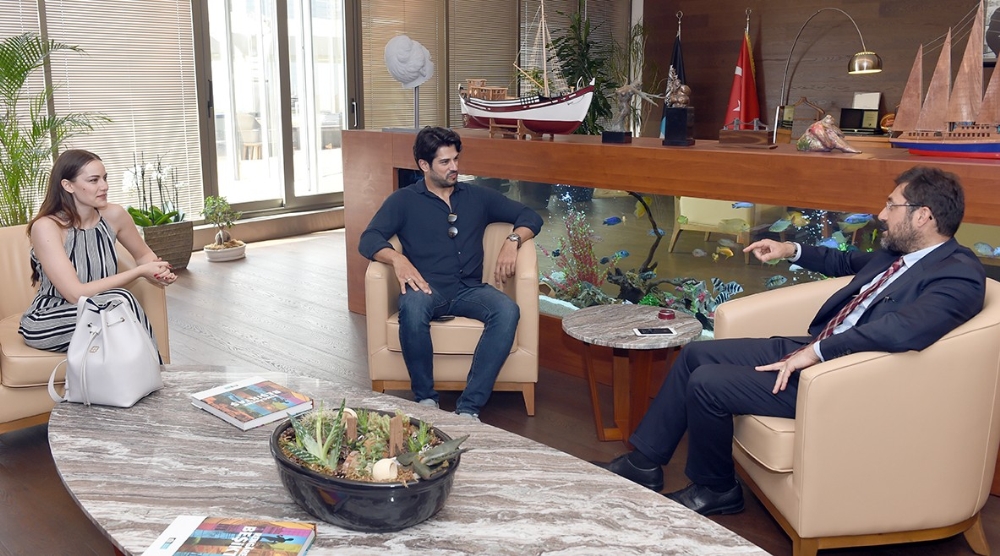 Fahriye Evcen ve Burak Özçivit nikah için gün aldı