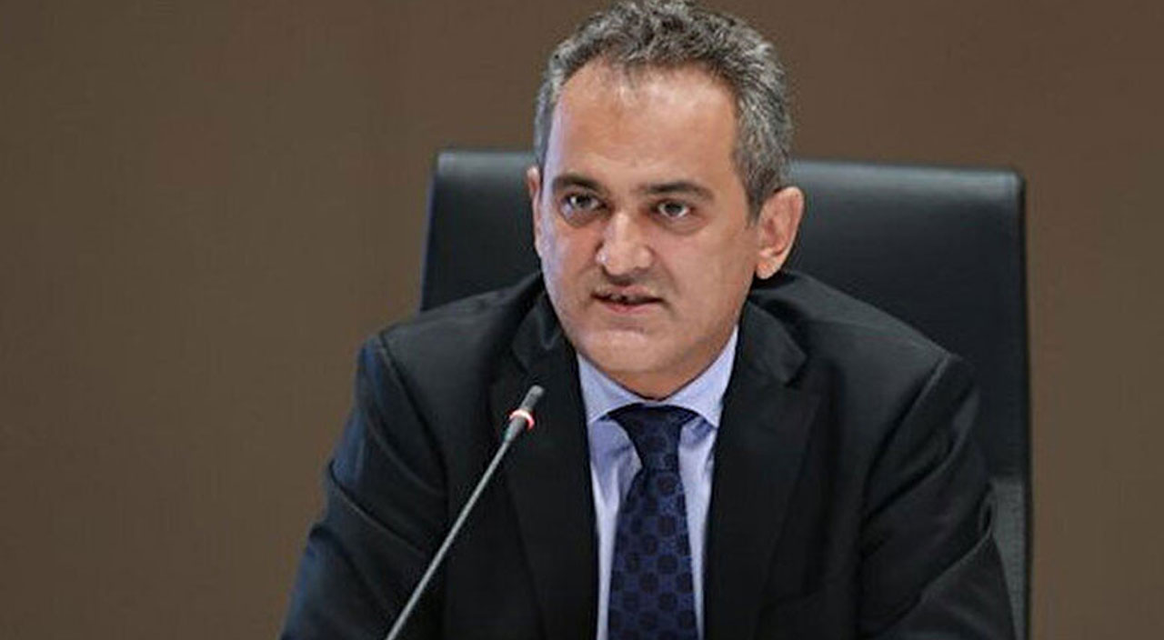 Milli Eğitim Bakanı Özer duyurdu: Müfredatta önemli değişiklik