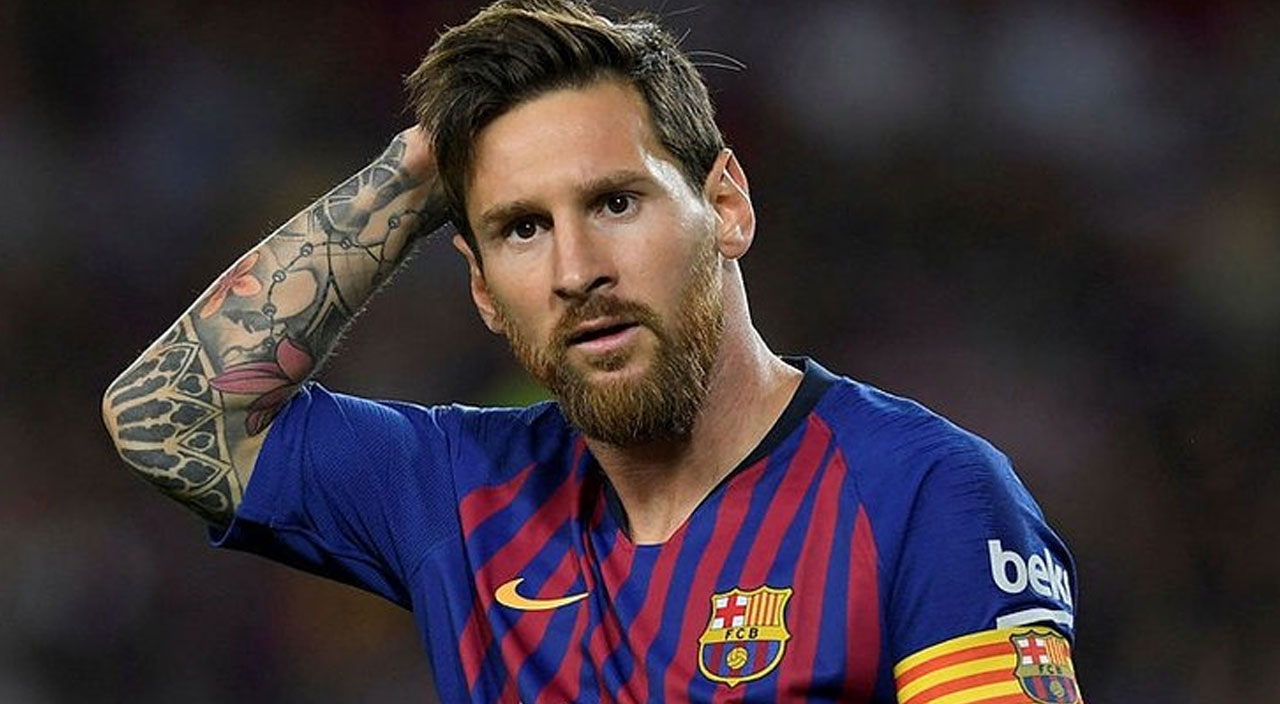 2021 yılının en başarılı futbolcusu belli oldu! Messi ve Ronaldo'yu geride bıraktı