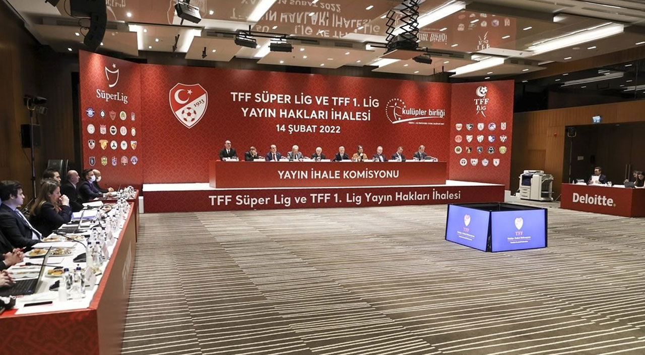 Yayın ihalesinde sona gelindi! Süper Lig'in yeni yayıncısı bugün açıklanıyor