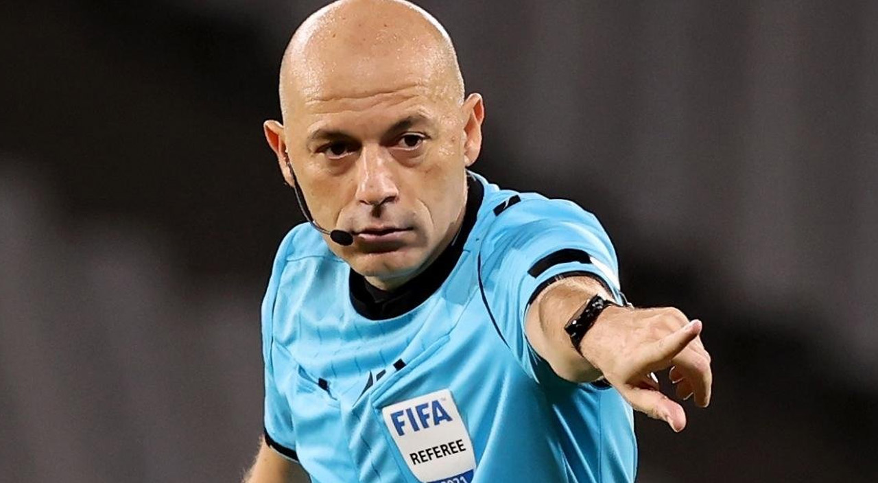 Cüneyt Çakır Süper Lig’e veda ediyor! Yeni adresi herkesi şaşırttı