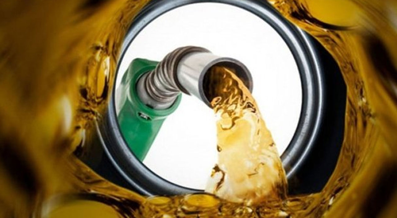 Benzin ve motorine üst üste indirim! 3 günde 4 TL’yi aştı: 17 Mart benzin motorin fiyatları ne kadar oldu?