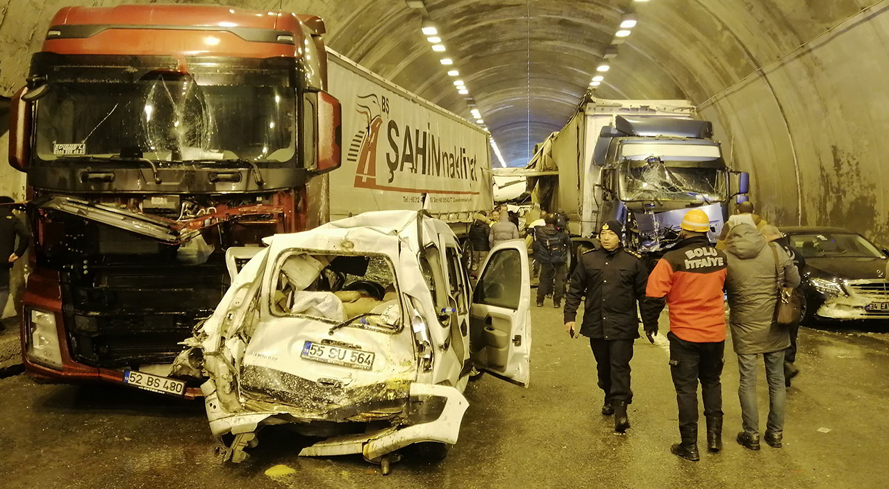 Bolu Dağı Tüneli’ndeki kazada bacakları kopan Doğan hayatını kaybetti