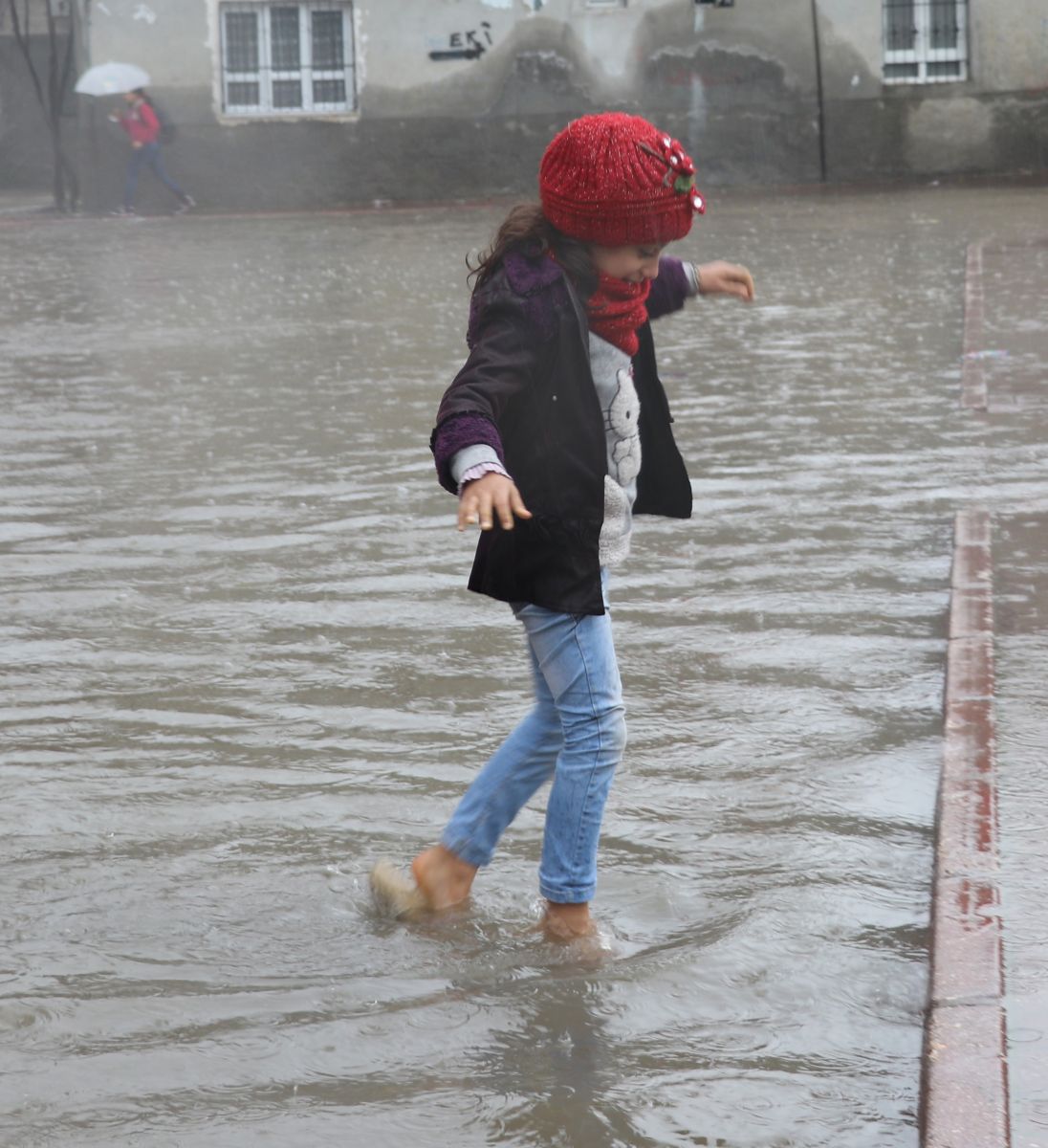 Adana Valiliği'nden hayati uyarı: Çocuklarınızı erken alın