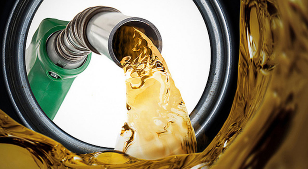 Petrol fiyatlarında yükseliş! Benzin ve motorin fiyatı kaç TL? Akaryakıta zam gelecek mi? 6 Nisan 2022 benzin ve motorin fiyatları