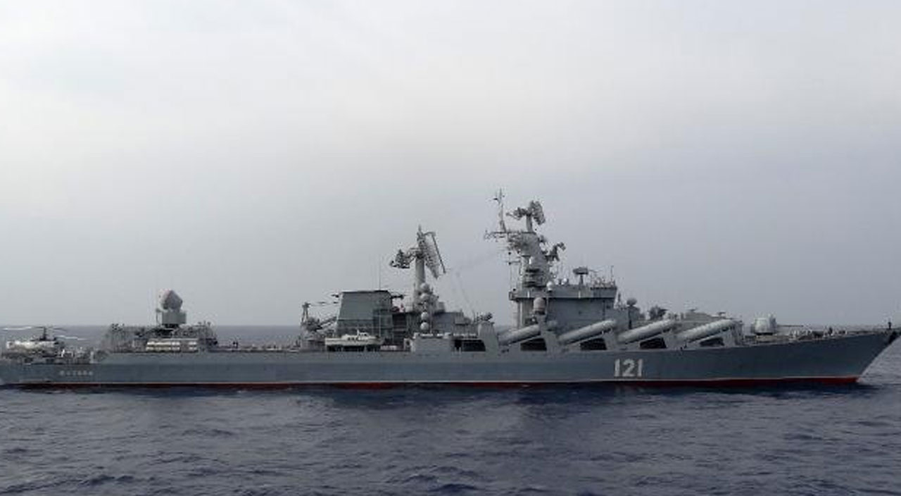 Batan Moskova kruvazörüyle ilgili ilk açıklama geldi! Mürettebattan 396 kişi kurtarıldı