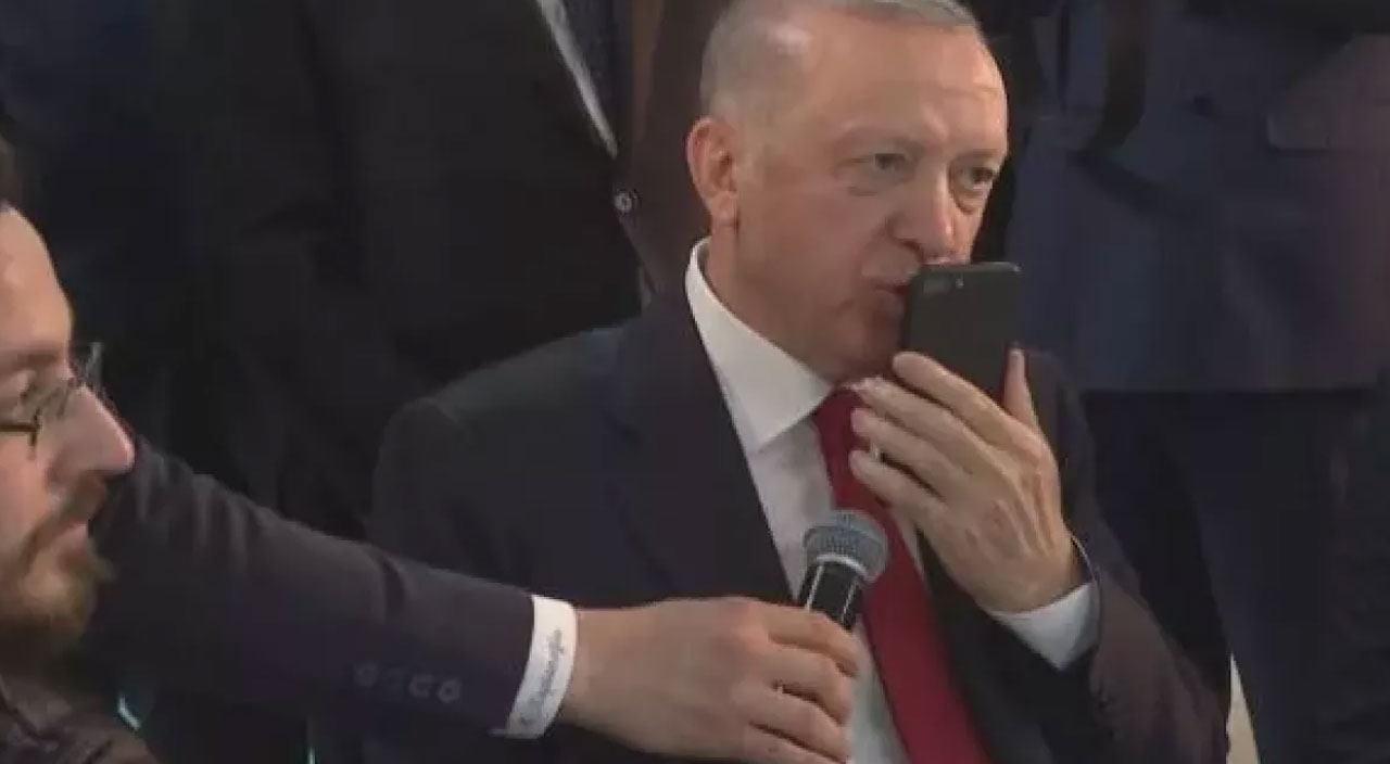 Gençlerin isteği üzerine harekete geçen Erdoğan, Selçuk Bayraktar’ı arayıp söz aldı