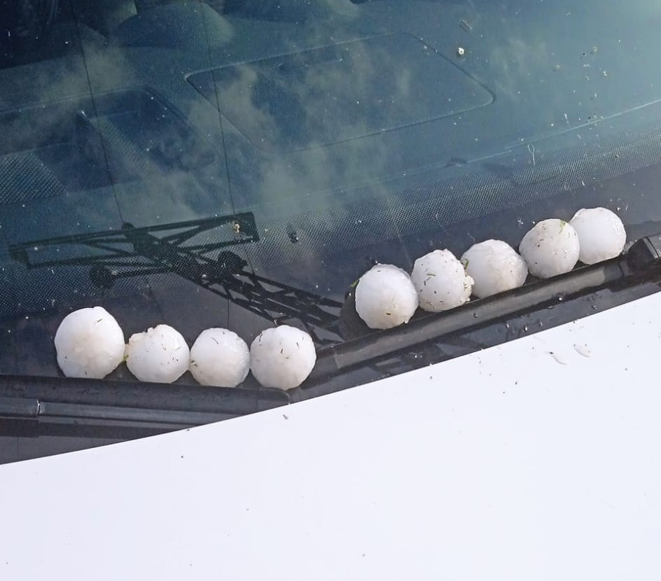 Adıyaman bir anda beyaza büründü