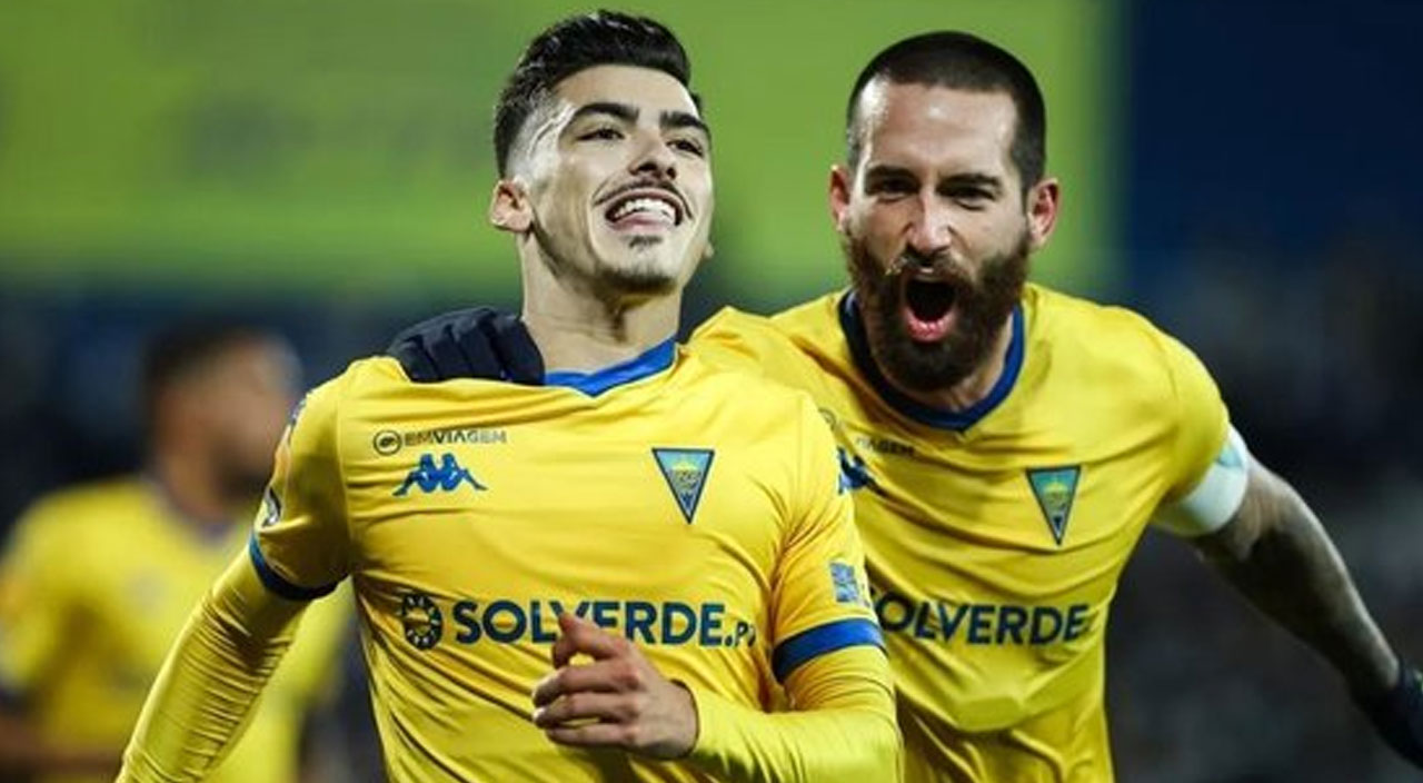 Fenerbahçe aradığı yeni Alex’ini buldu! Transferi için geri sayım başladı