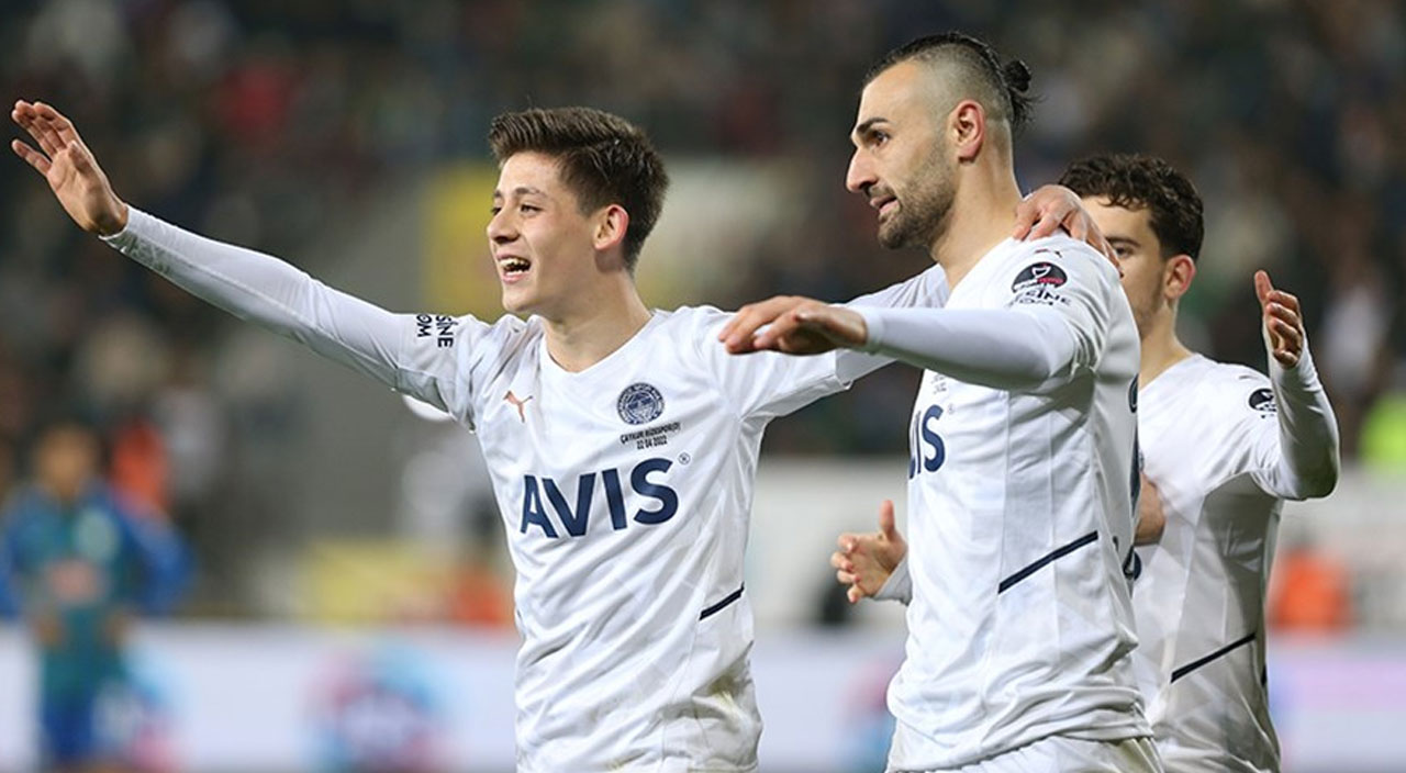 Ali Koç derbi öncesi kötü haberi verdi! Arda Güler sezonu kapattı