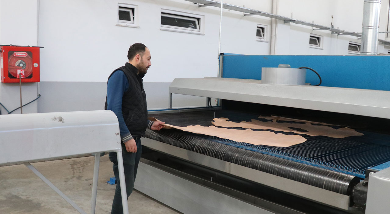 Rusya-Ukrayna krizini tersine çevirdiler! Türkiye’ye ayakkabı giydiren ilçe