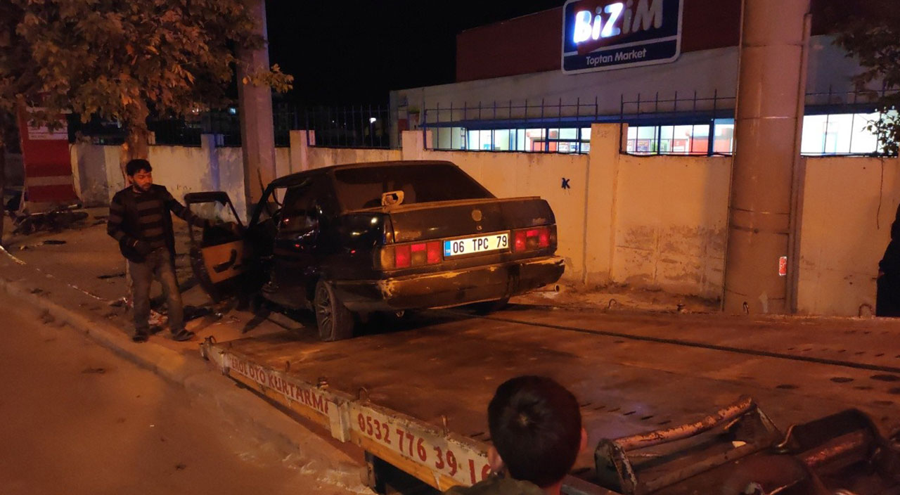 Otomobilin altında 30 metre sürüklendi! Kaldırıldığı hastanede hayatını kaybetti