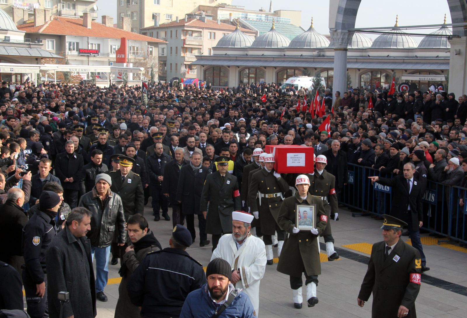 Çukurca şehidine babasından gözüyaşlı veda
