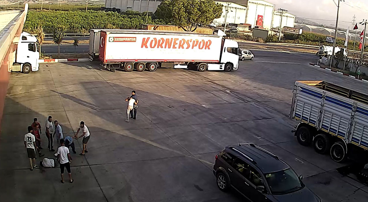 Sevdiği kızla kaçmak isterken yakalandı! Yakınları tarafından öldüresiye dövüldü