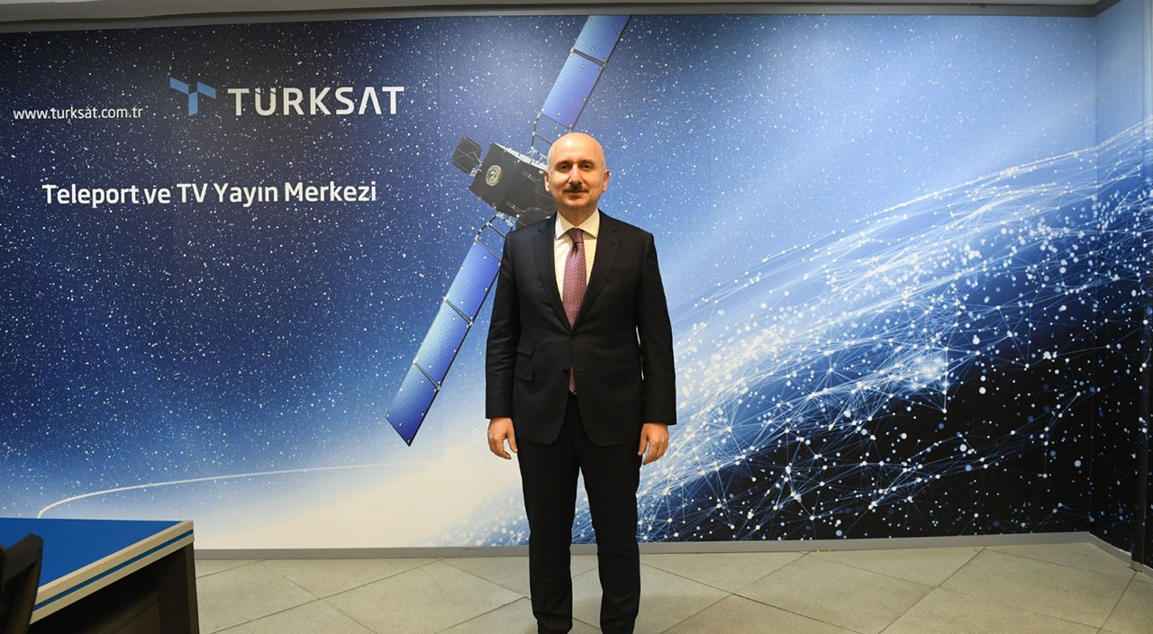 Türkiye’nin ilk milli haberleşme uydusu Türksat 6A’yı “Space X” fırlatacak