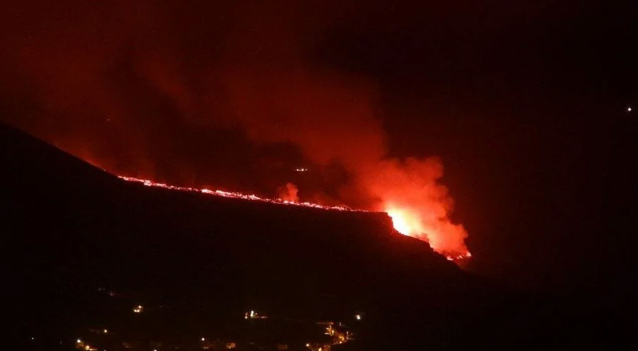 Cumbre Vieja'da patlamalar artıyor: 500 metreden daha geniş bir kaya oluştu