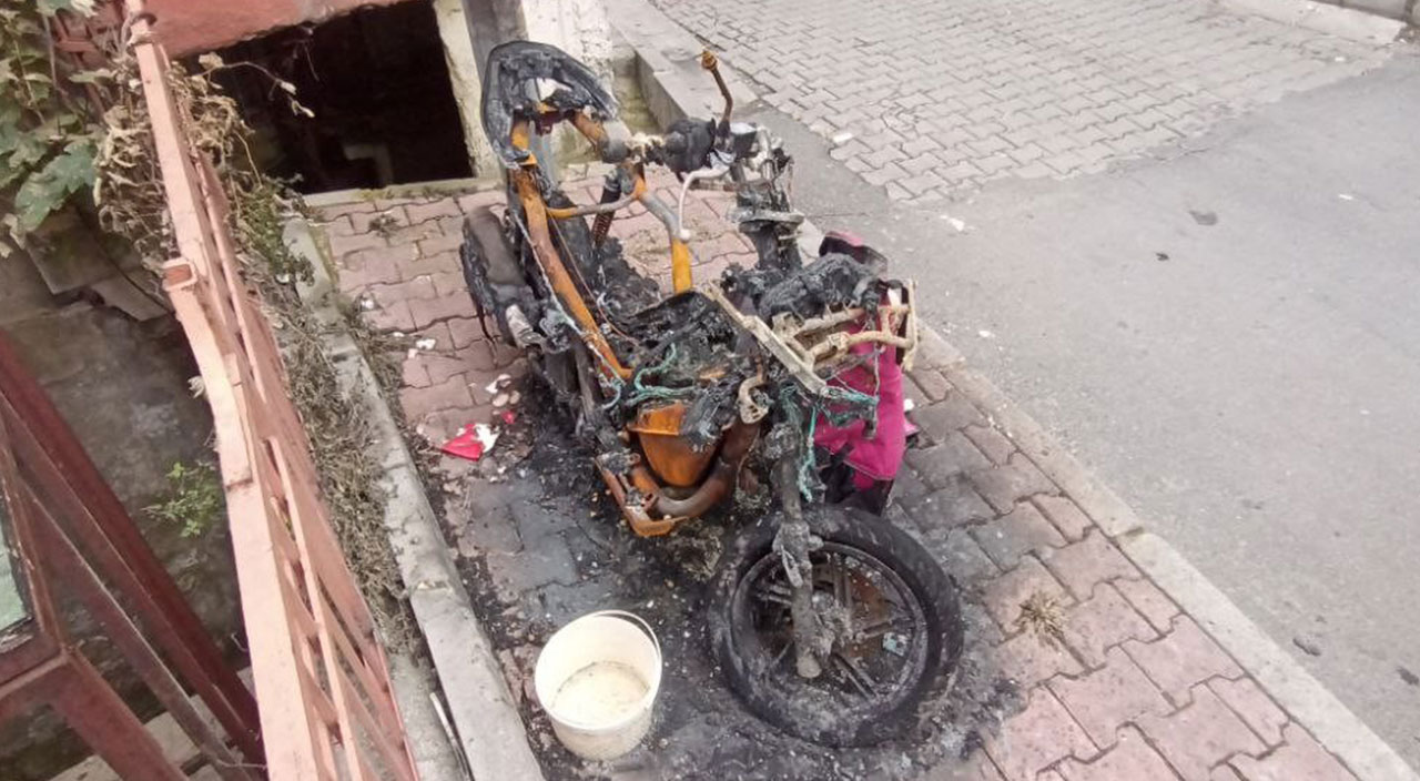 Eski nişanlısını defalarca tehdit etti! Dayanamayıp motosikletini yaktı