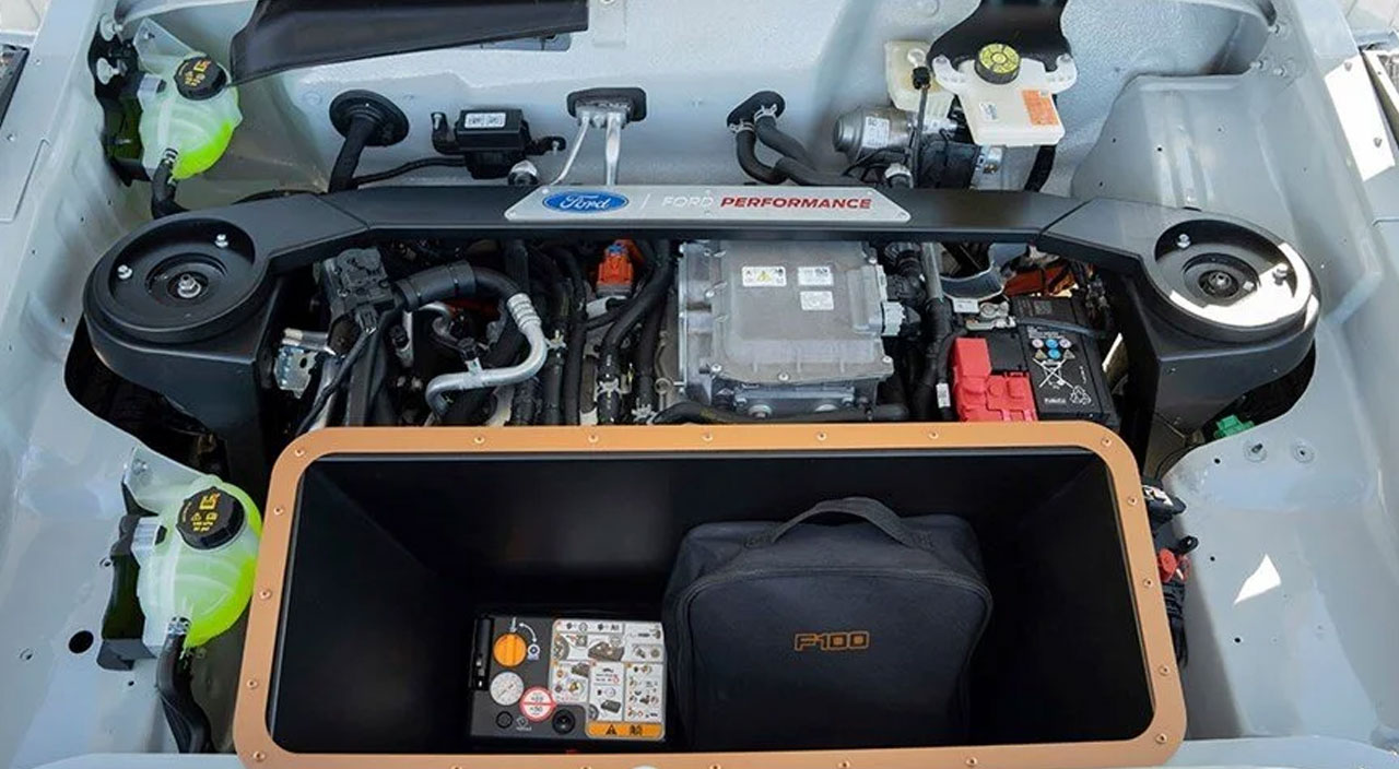 Otomotiv devi Ford’dan yeni adım: Dönüşüm kiti üretti