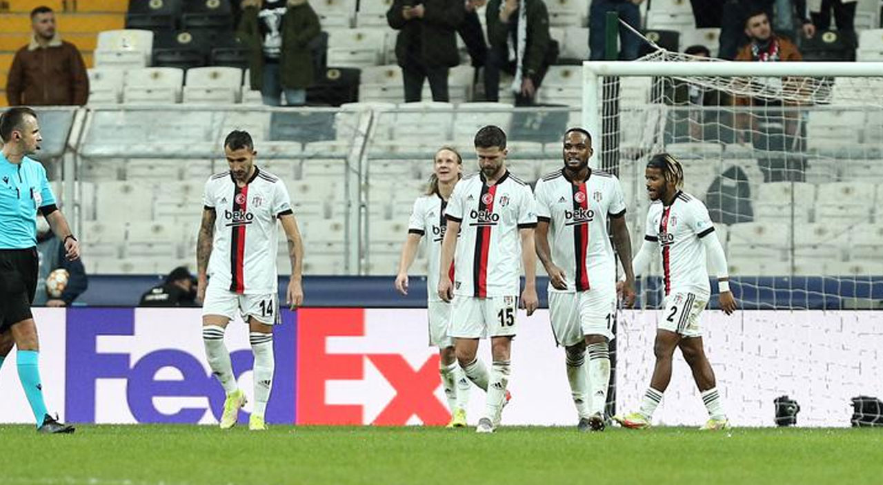 Ajax maçının ardından taraftardan Sergen’e çağrı: Takımı ayağa kaldır