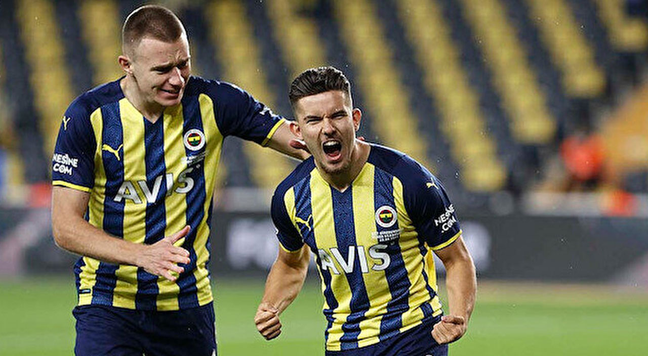 Fenerbahçe’nin genç yıldızı Ferdi Kadıoğlu milli takım kararını verdi