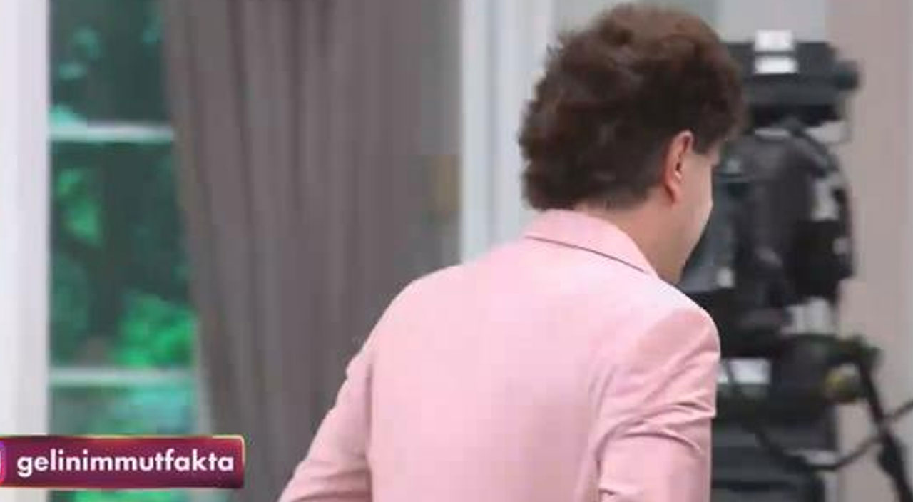 Alzheimer hastası annesinden bahseden Yılmaz Morgül gözyaşlarına boğuldu!