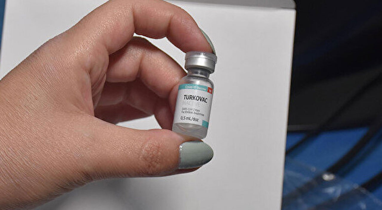 Yerli aşı TURKOVAC’dan sevindiren haber: Ağır hastalanan veya hastaneye yatan olmadı