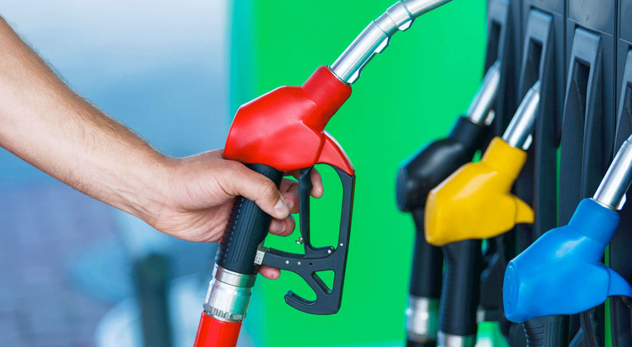 Benzin ve motorin fiyatları düştü! 18 Mart Cuma günü benzin fiyatları ne kadar oldu? İşte güncel akaryakıt fiyatları