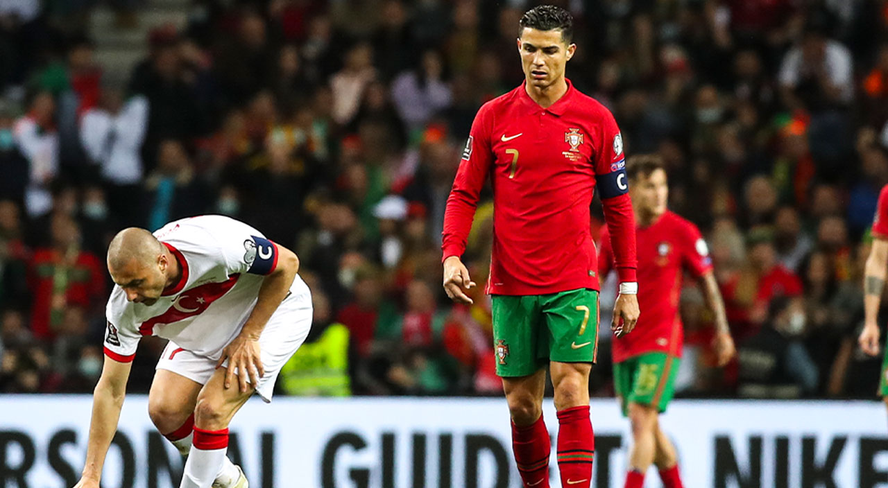 Ronaldo’dan olay hareket! Burak Yılmaz’ın dikkatini işte böyle dağıttı