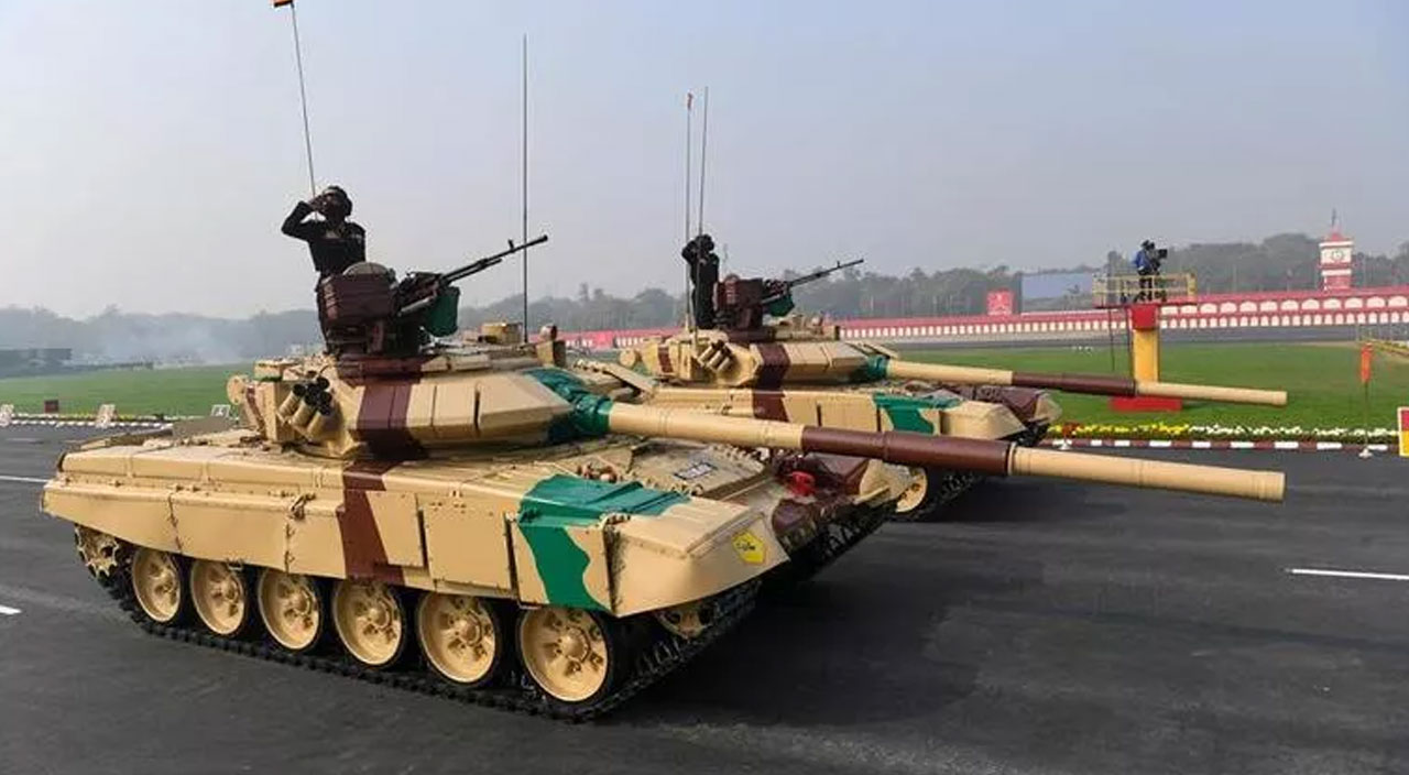 Batı medyasından korkunç iddia: Rus birliği kendi komutanlarını tankla ezdi!