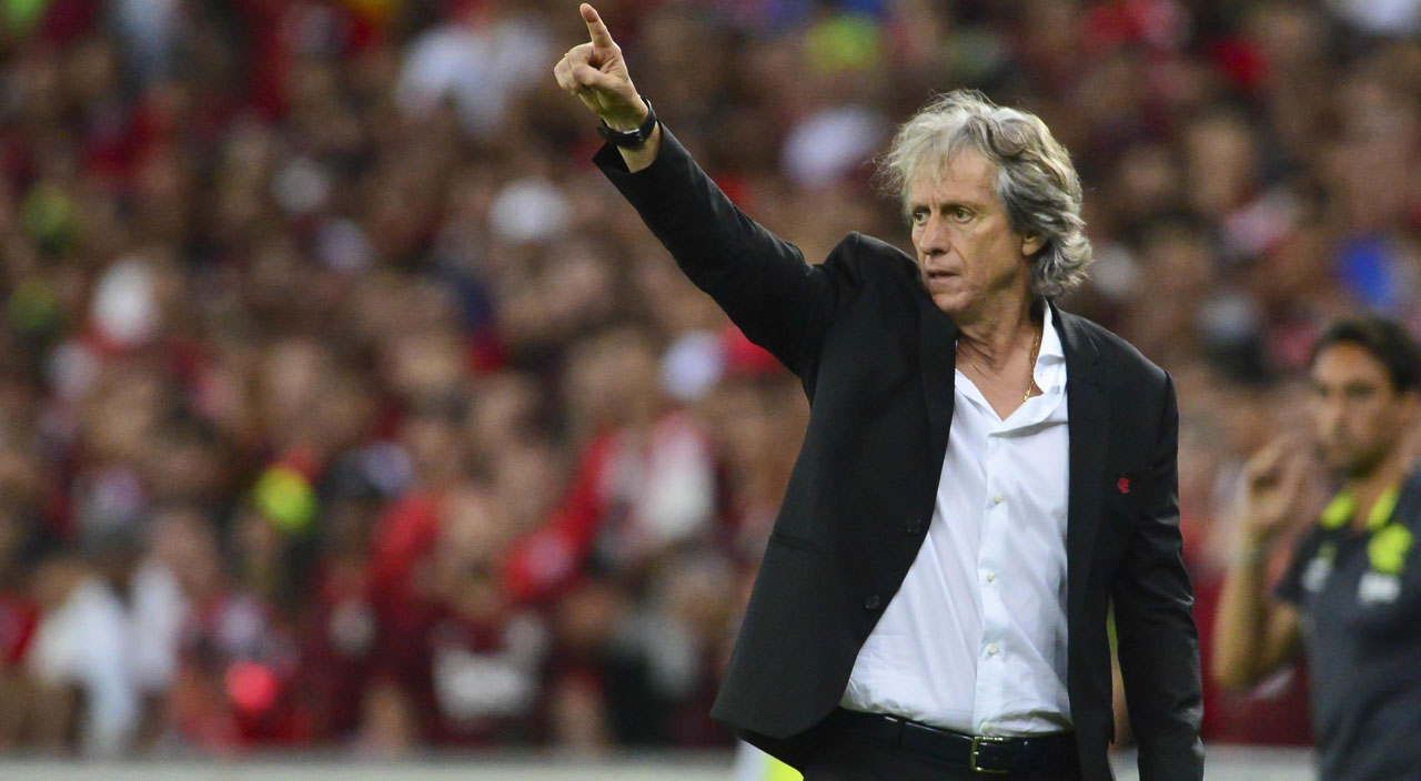 Herkes Löw’ü bekliyordu! Fenerbahçe yeni hocasını Portekiz’de buldu