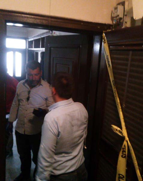 Adana'daki katliam evinin içi kan gölüne dönmüş